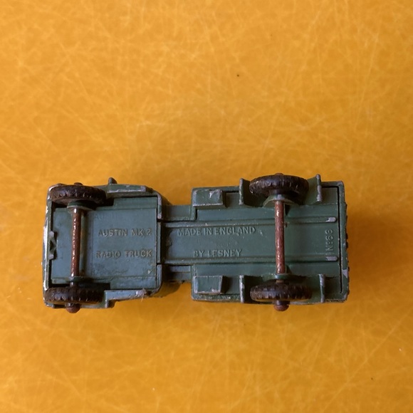 Set of two vintage die cast military army trucks vehicles made in Great Britain - Picture 9 of 16